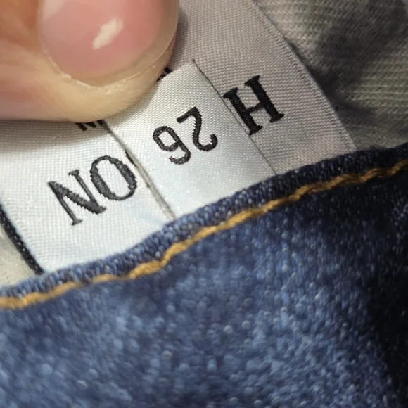 Hudson Jeans Womens 26 Dark Wash Distressed Skinny - Picture 9 of 14